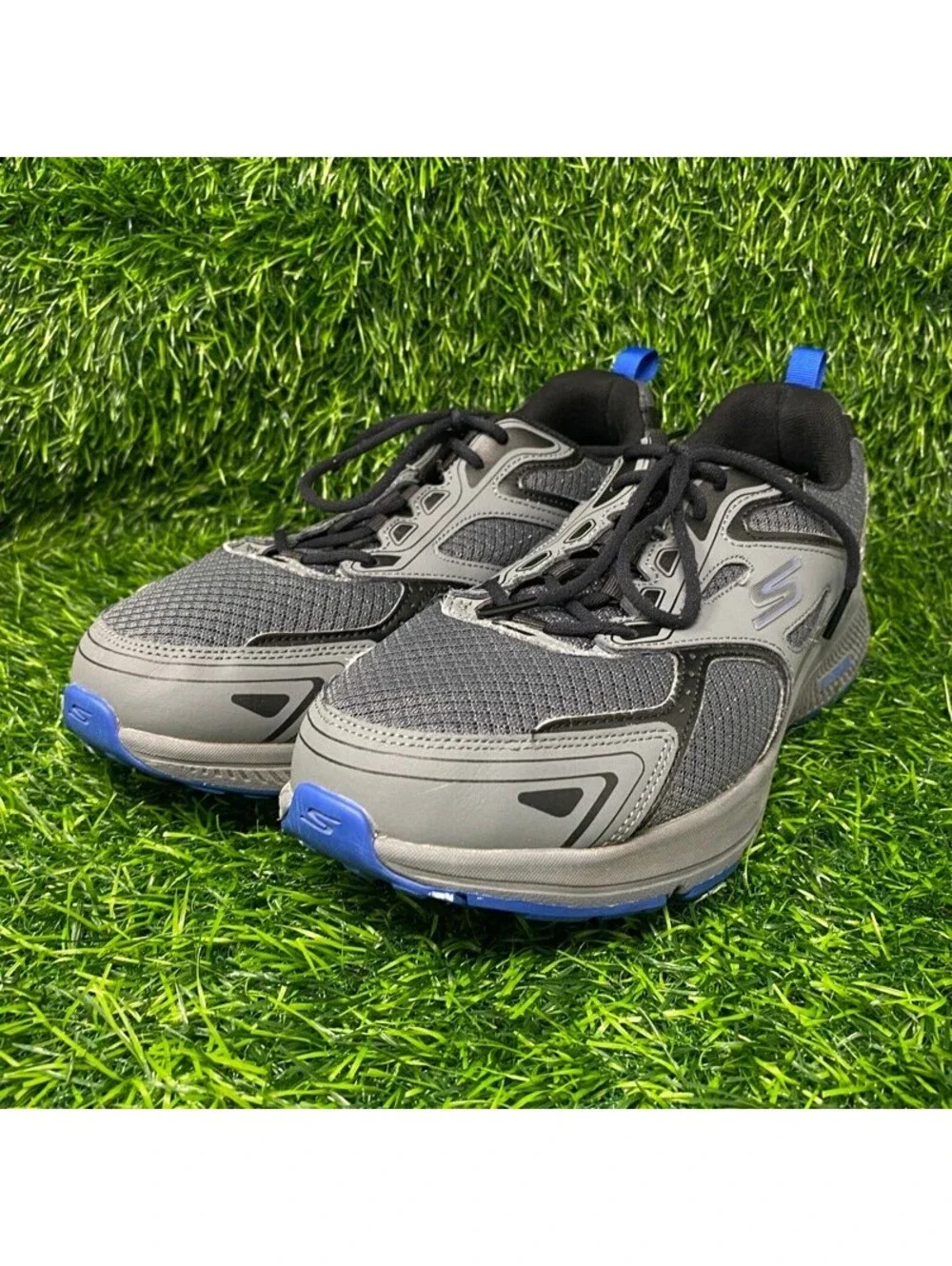 Skecher 13 Go Run Consistent 220034WW Wide Gray Training Running Shoes 2221